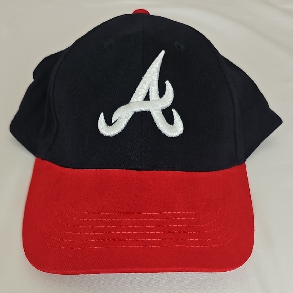 Unisex Braves-Style Baseball Cap Navy/Red White Logo – Adjustable NWOT